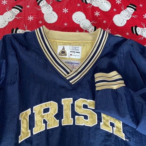 Vintage Notre Dame windbreaker crewneck - Picture 8 of 10